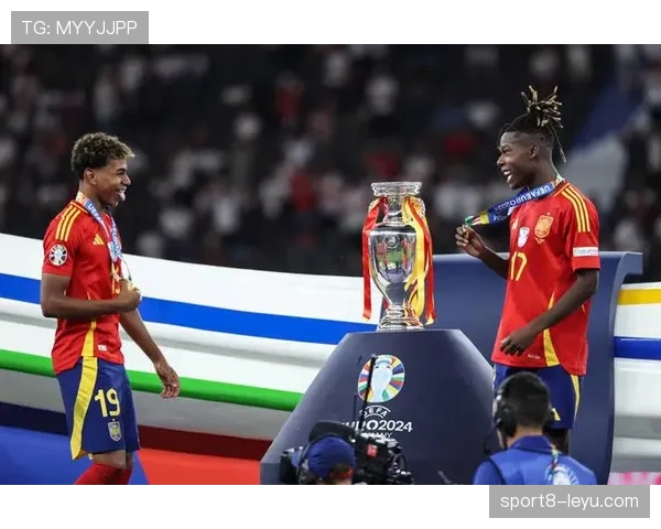 足球新星崛起：年轻才俊重塑世界足坛格局