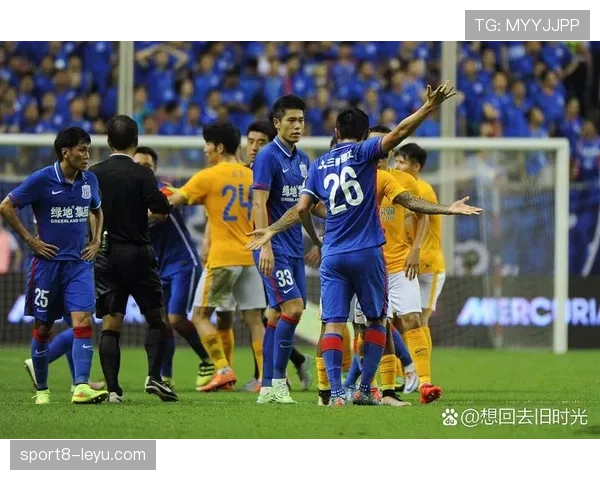 亚冠联赛进球纪录再刷新，传奇前锋状态回暖引关注