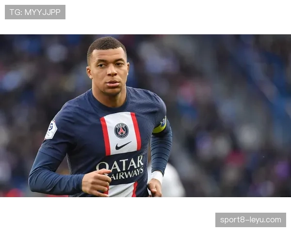 姆巴佩中锋化趋势愈发明显，巴黎圣日耳曼新战术成焦点讨论