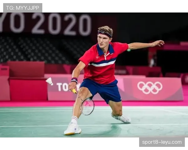 安赛龙每天吃掉普通人半个月工资的蛋白餐